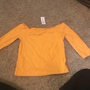 nwt yellow cropped quarter sleeve shirt